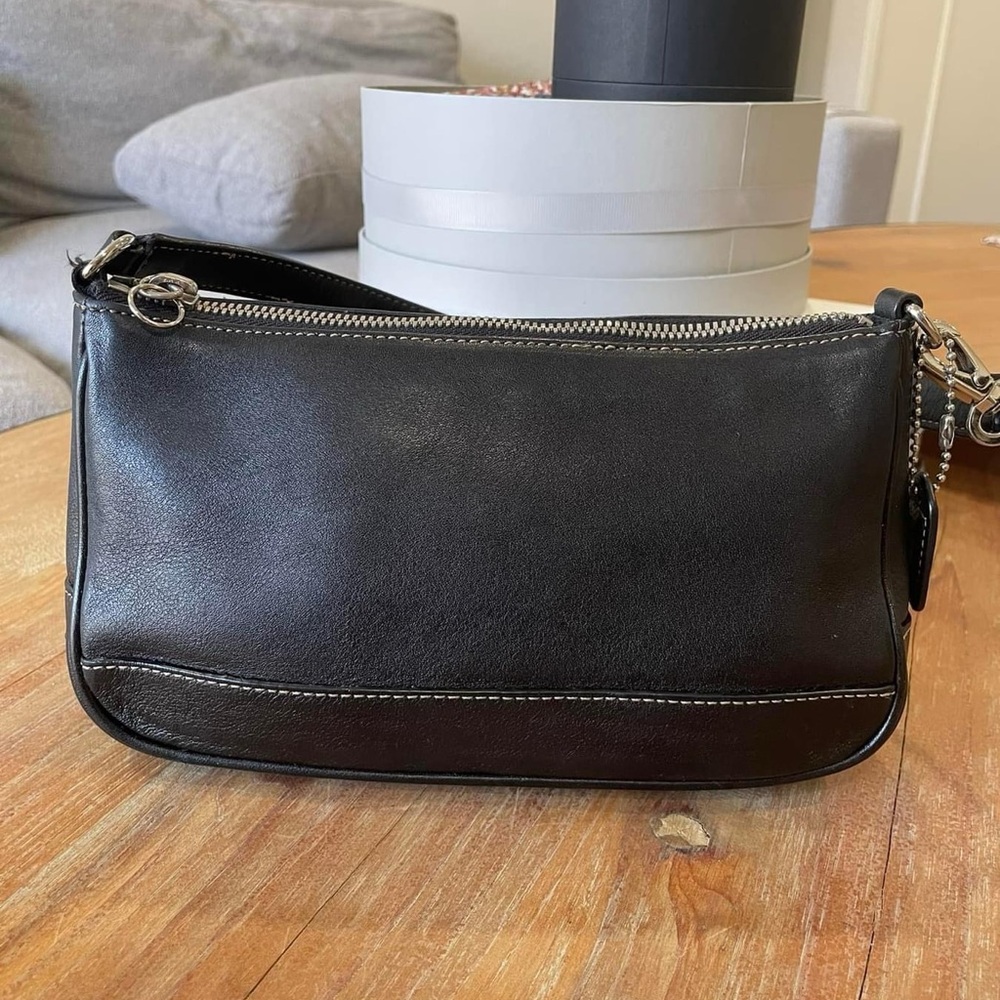 Vintage Y2K Coach Demi Hampton Black Baguette Bag